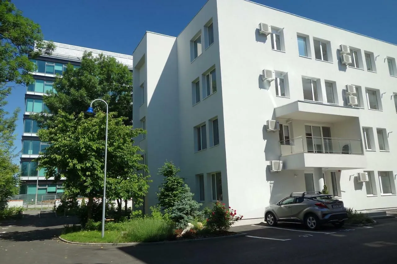 Barbu Vacarescu Aparthotel A location